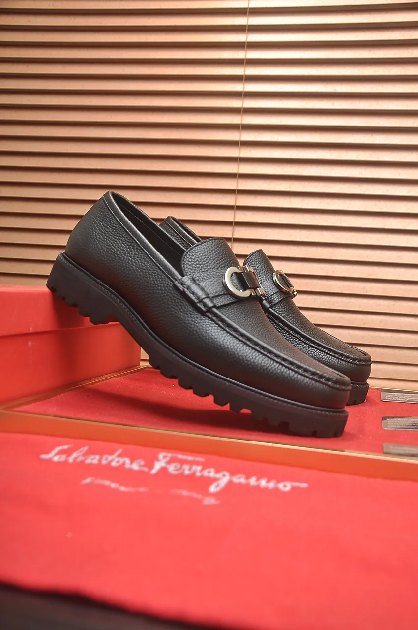 Men's Men's Shoes💰560💶[[HERMES]] (High-end Niuli) New 🍀 HERMES - top version of Ferragamo's classic casual leather shoes! Made of imported original cowhide, the inner top layer is comfortable cowhide lining! Original wear-resistant rubber outsole! High quality products! Code number 38-45 (45 customized)